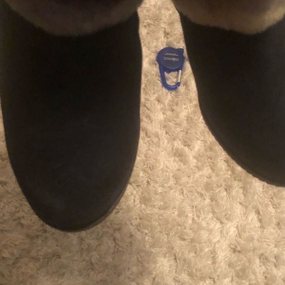 UGG x Claire Tabouret Boots - Picture 9 of 10